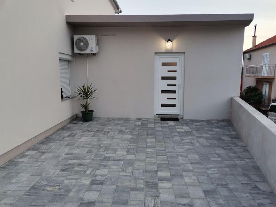 Apartment S Bibinje Exterior photo